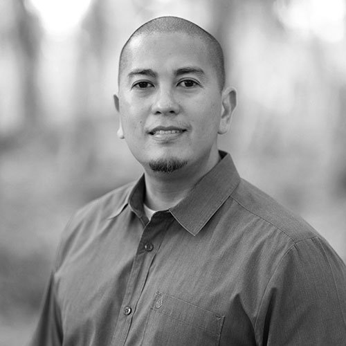 Dennis Bolanos Sr Senior UX UI Product Designer Developer Engineer